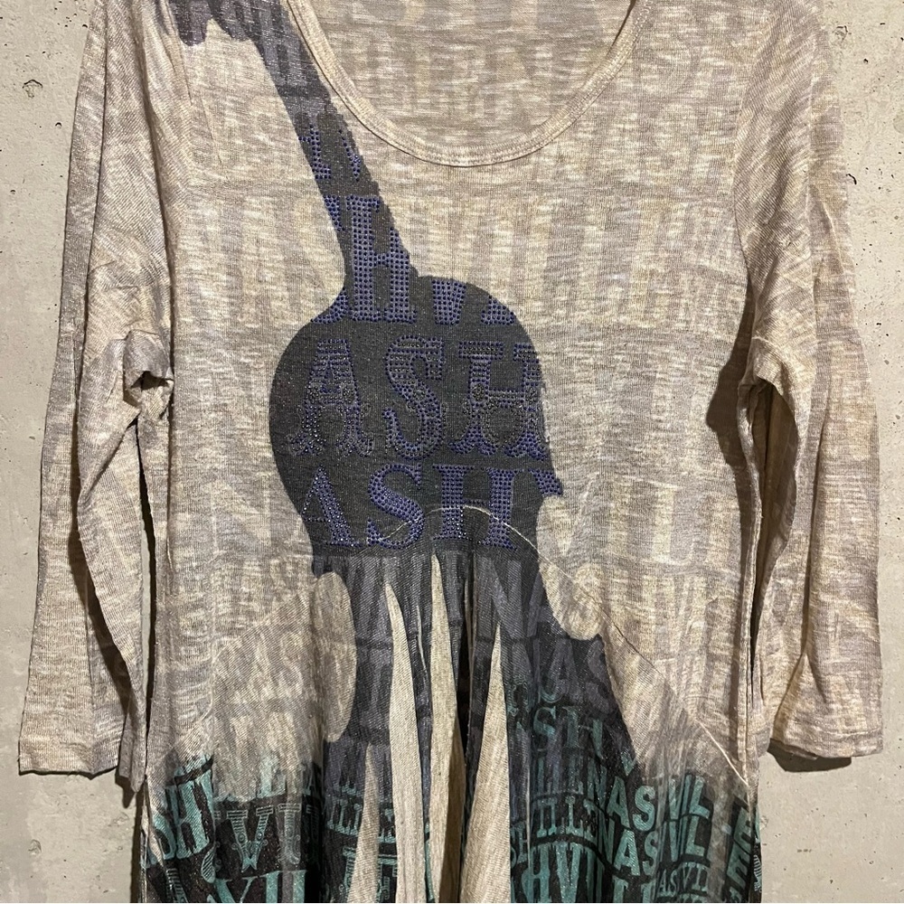 Cactus Violin Music Nashville Tunic Top Size M Multicolor Rhinestone Print - Picture 3 of 8